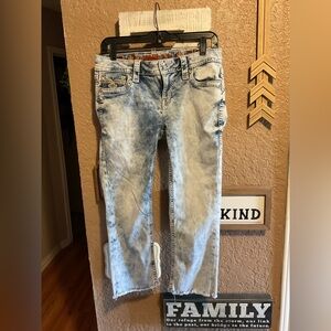 Rock Revival Pilkin Acid Wash Distressed Hem Crop Jeans Women’s Size 30